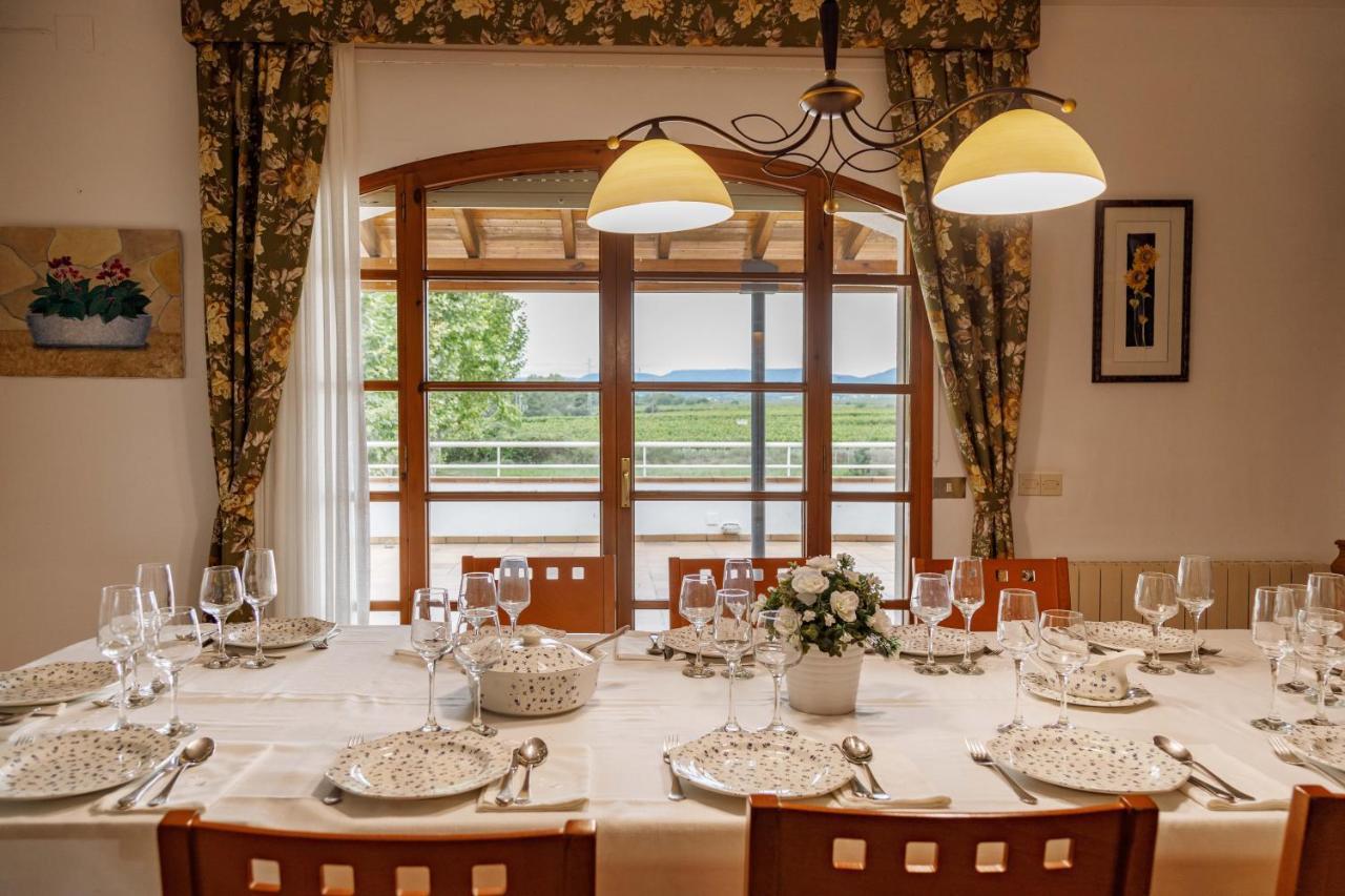 Villa Casa Fontanals à Pla del Panadés Extérieur photo