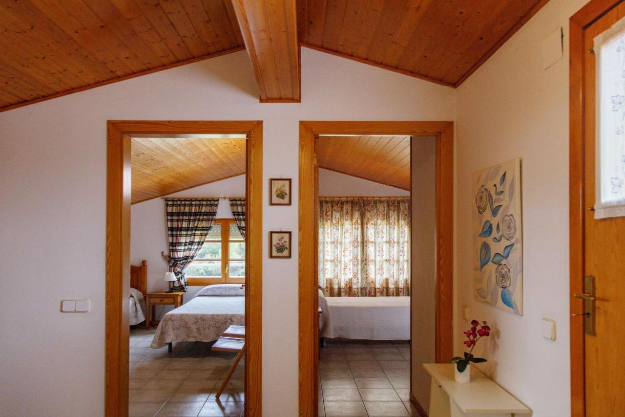 Villa Casa Fontanals à Pla del Panadés Extérieur photo